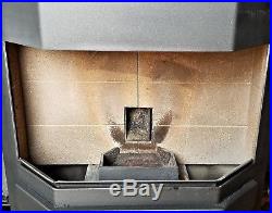 Comfortbilt HP22 Fireplace Pellet Stove Black DEMO In Store Only