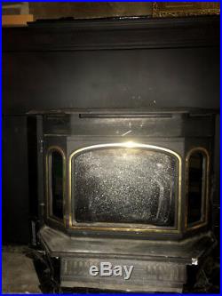 MINT CONDITION black quadra-fire wood burning heater fireplace insert