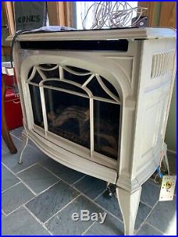Vermont Castings Direct Vent Radiance Gas Stove/Fireplace Unused